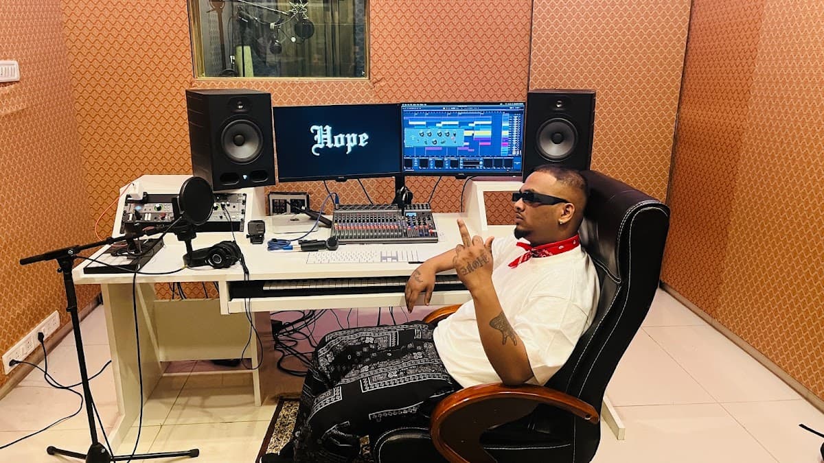 Pune Recording Studio - Recording studio in Kondhwa, Pune