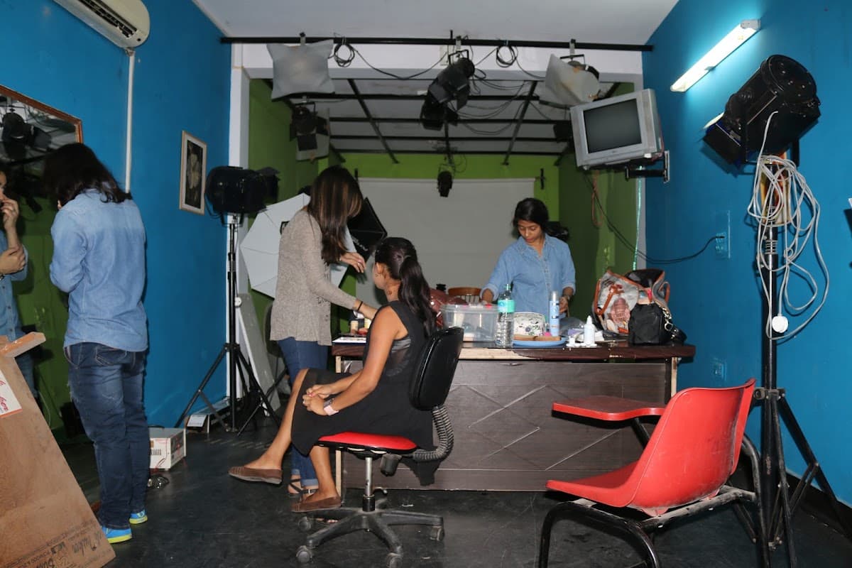 CineManiaa Film Studio and Productions, Mumbai - Film Production Company in Andheri West, Mumbai