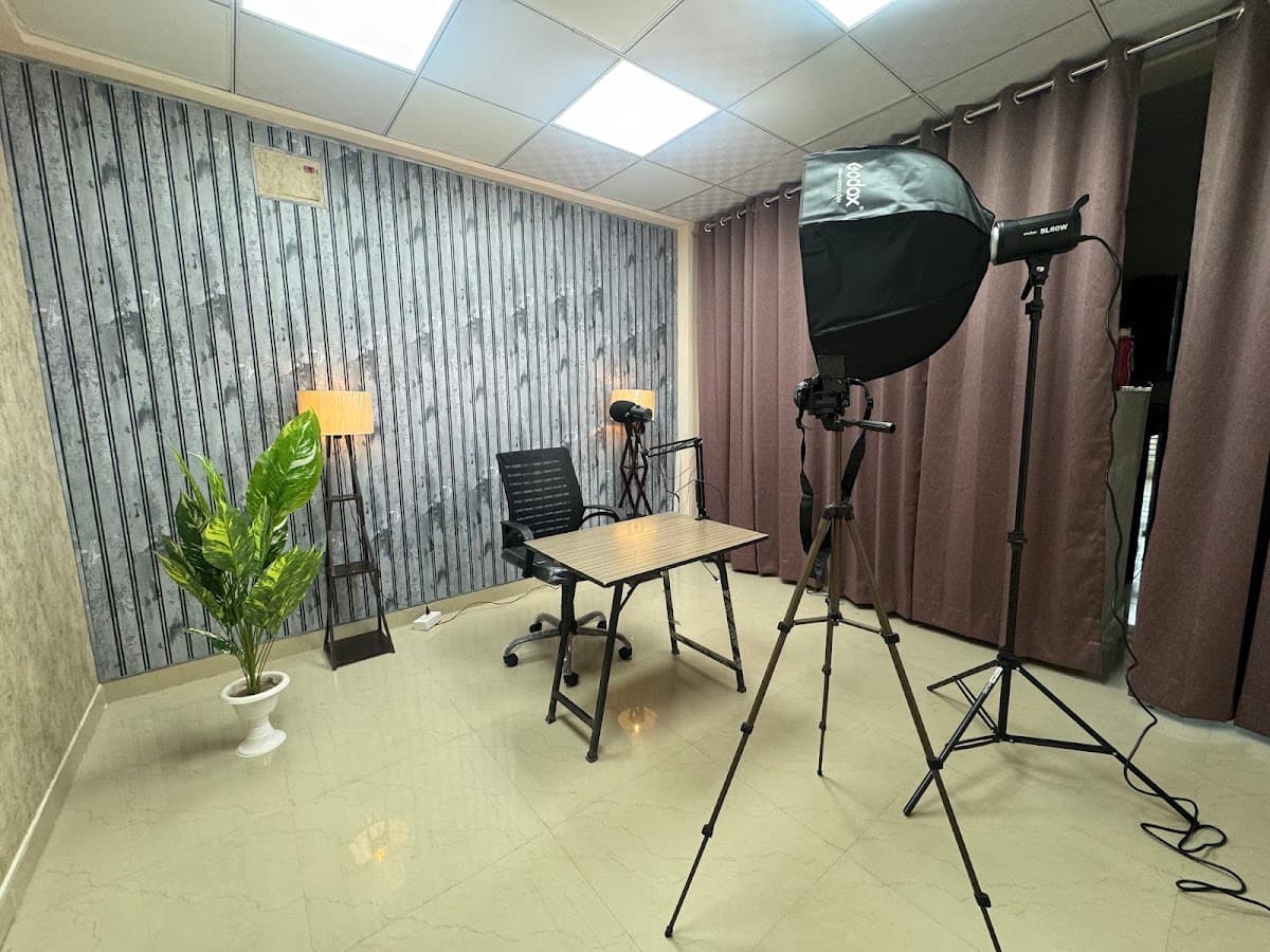 RJ14 Studio - Podcast and Video recording Studio